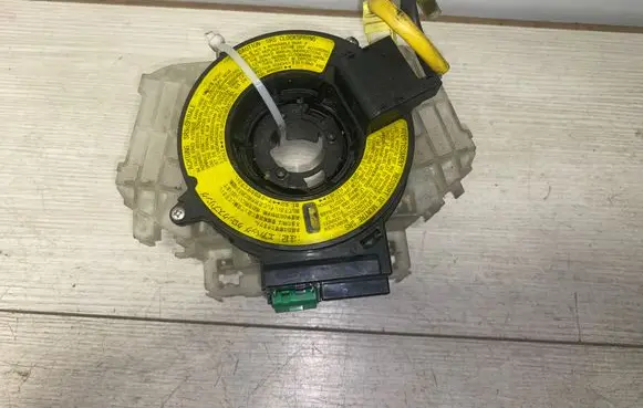 Mitsubishi Lancer Airbag slip ring squib (SRS ring) 8600A049