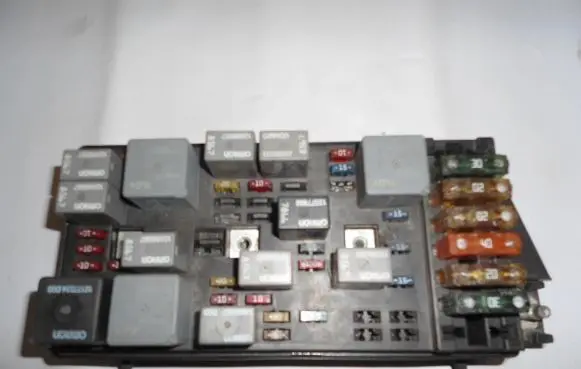 Chevrolet Corvette C5 Fuse box set
