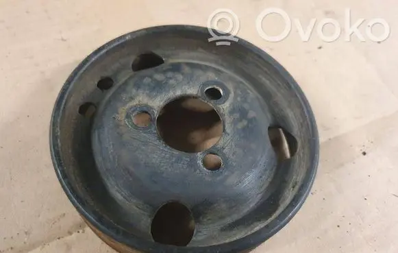 Volkswagen Golf III Water pump pulley 021121031A