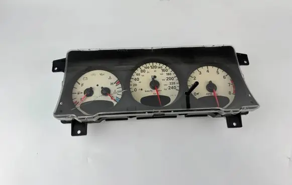 Chrysler PT Cruiser Speedometer (instrument cluster) 04671535AJ