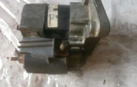 Renault Megane I Starter motor 104674105119c