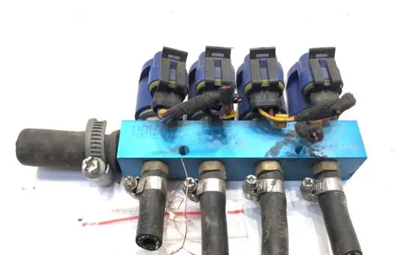 Peugeot 207 LP gas injector 67R-011049