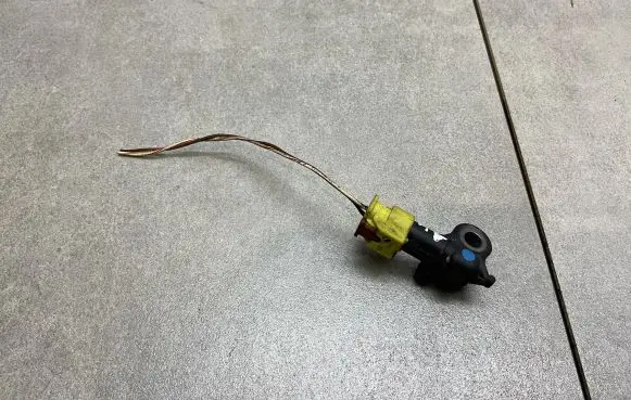 Audi A4 S4 B9 Airbag deployment crash/impact sensor 4M0959651