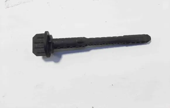 Headlight/headlamp mounting bracket