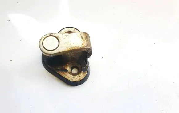 Citroen Xsara Rear door lock loop/hook striker 9627760080
