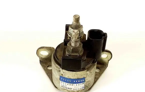 Nissan X-Trail T32 Ignition relay 2534003410 251154EB0A