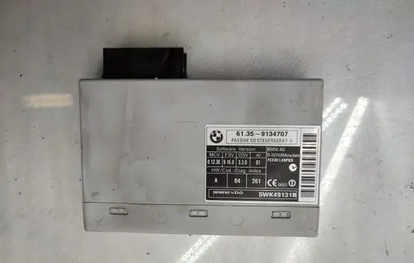 Keyless (KESSY) go control unit/module