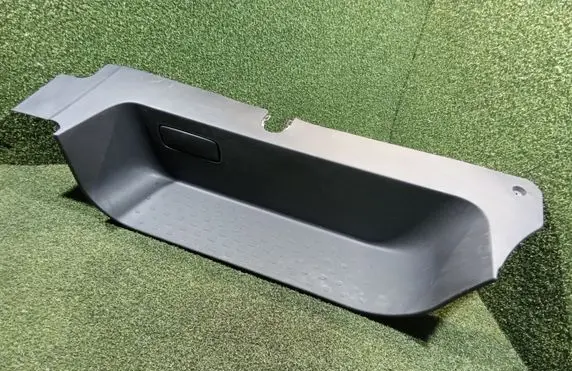 Renault Trafic III (X82) Front sill trim cover 764623592R 74B167507R