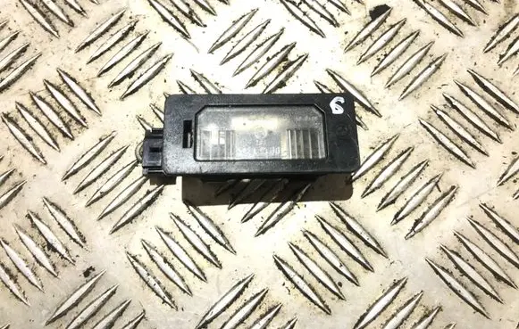 BMW 5 E60 E61 Number plate light 7165646