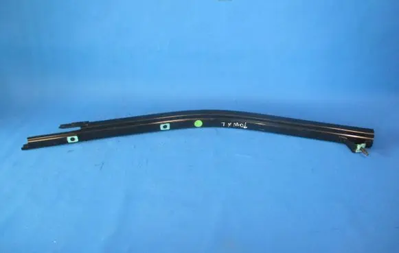Nissan Townstar Sliding door lower roller guide/hinge 745910820R