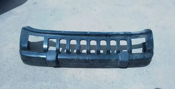 Jeep Grand Cherokee Front bumper