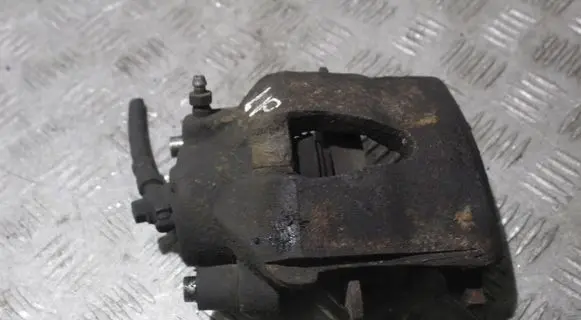 Skoda Octavia Mk2 (1Z) Front brake caliper