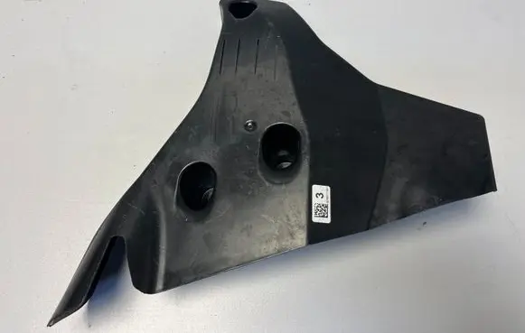 BMW X2 U10 Rear underbody cover/under tray 6897718