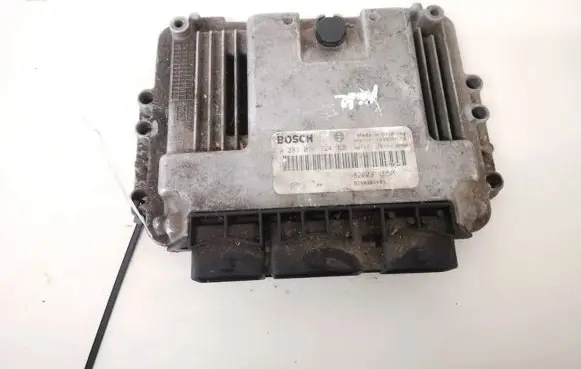 Renault Espace - Grand espace IV Engine control unit/module 8200311550 8200384493