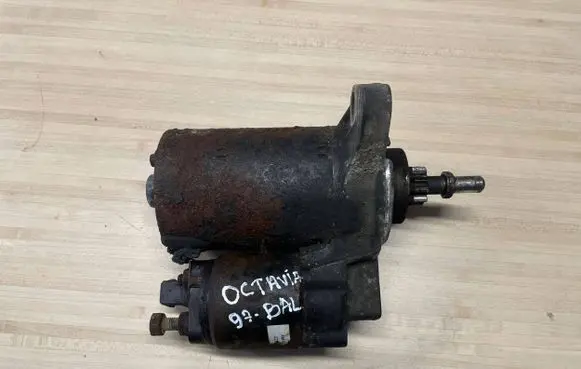 Skoda Octavia Mk1 (1U) Starter motor
