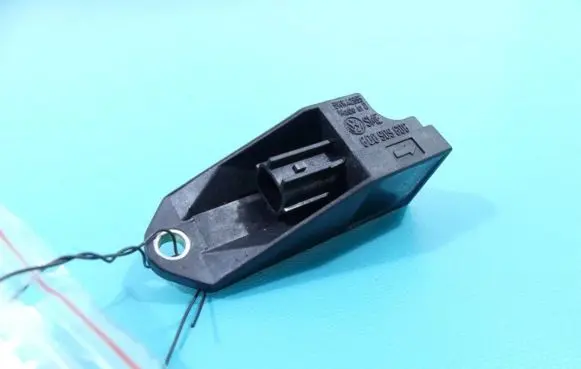 Volkswagen Polo IV 9N3 Fuel cut-off switch 6Q0909606 IMPRK1352486