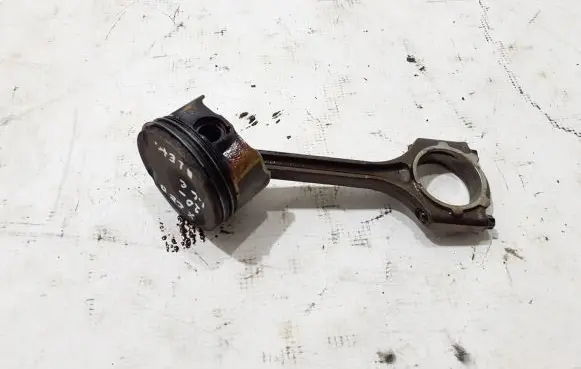 KIA Xceed Piston with connecting rod 2304103HA0