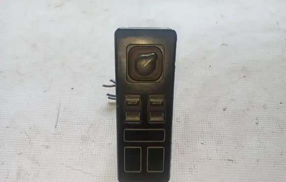 Mercedes-Benz Vito Viano W638 Electric window control switch 0005456813 LU0005456813