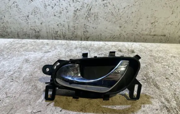 Front door interior handle