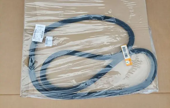 Skoda Octavia Mk4 Front door rubber seal 5E7867367C