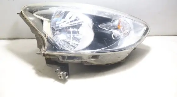 Nissan Micra Headlight/headlamp