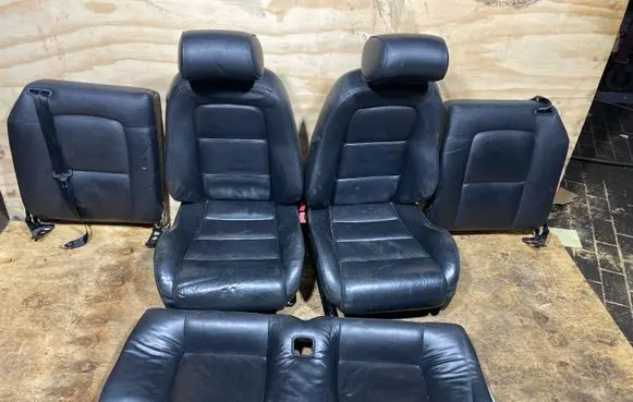 Audi TT Mk1 Seat set 