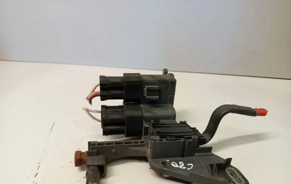 BMW 1 F20 F21 Current control relay 106887 922501404