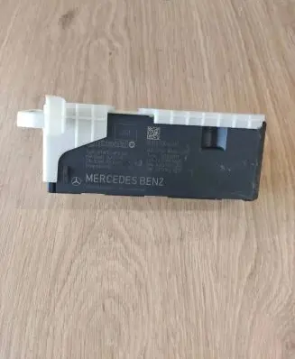 Mercedes-Benz E W213 Tailgate/trunk control unit/module A2139000500 03158911 746896040