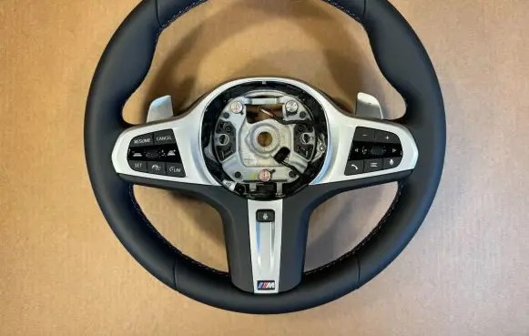 BMW X5 G05 Steering wheel 32308008181