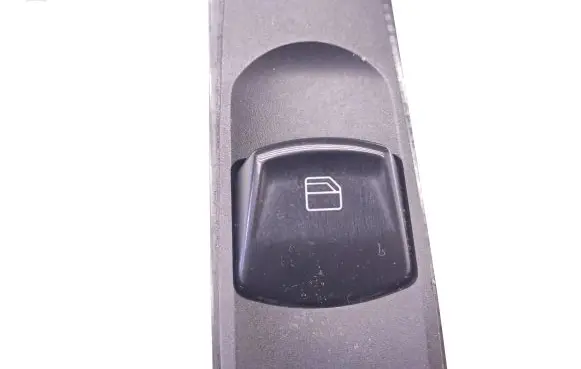 Mercedes-Benz Vito Viano W639 Electric window control switch A6395451413 08ZGS002 20585