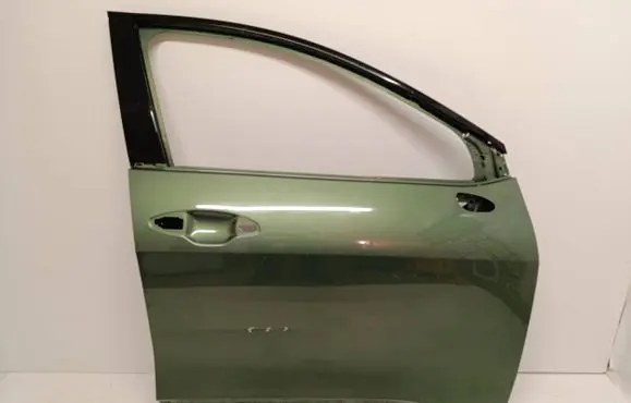 KIA Sportage Front door