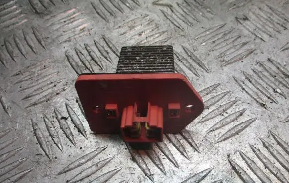 Chevrolet Lacetti Heater blower fan relay 