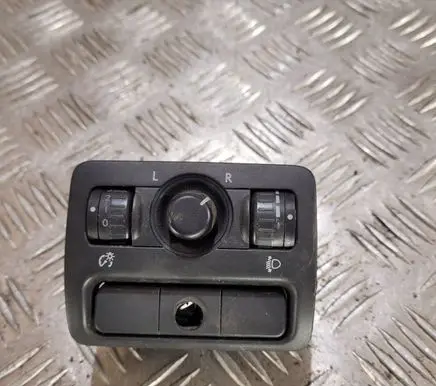 Subaru Legacy Wing mirror switch 10AJC159910