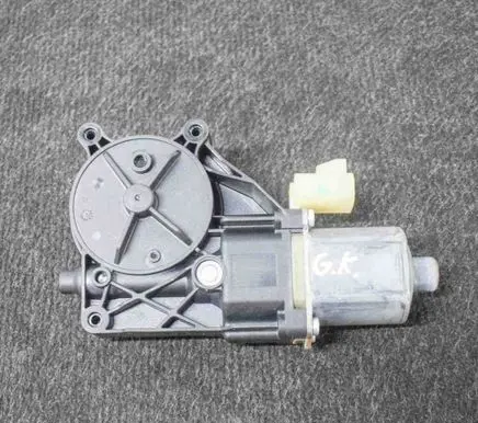 Chevrolet Malibu Rear door window regulator motor 910277101 0130822501