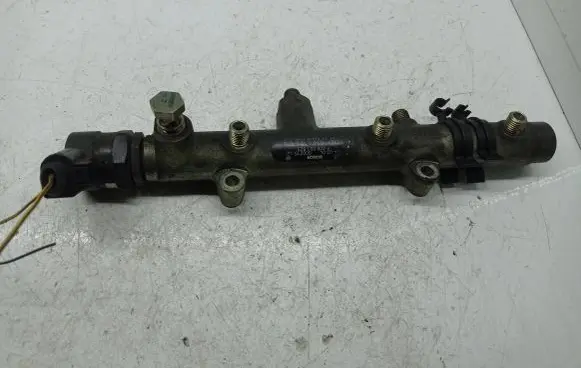 Audi A6 S6 C6 4F Fuel main line pipe 057130764B 059130090J