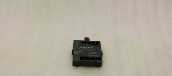 Mercedes-Benz E W212 Door control unit/module A2128203385