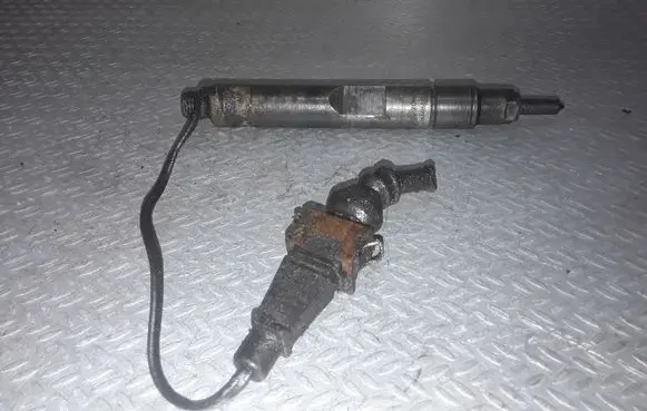 Ford Galaxy Fuel injector 028130201S
