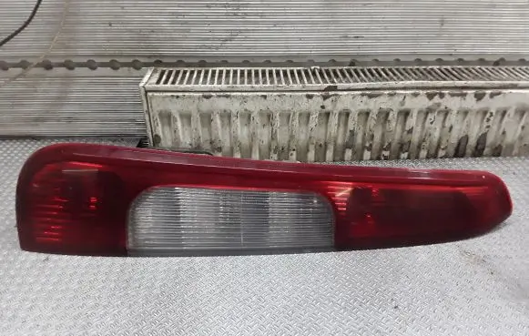 Ford Focus C-MAX Rear/tail lights