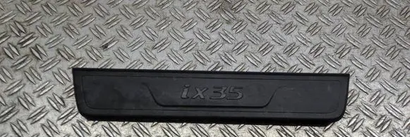 Hyundai ix35 Front sill trim cover 858832Y100