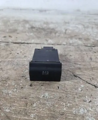 Skoda Octavia Mk1 (1U) Traction control (ASR) switch 