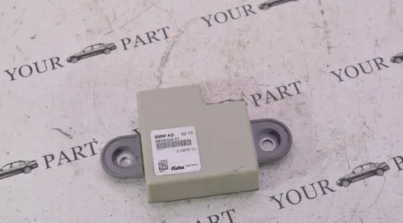 BMW 5 E60 E61 Antenna control unit 6935024