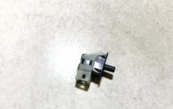 Mercedes-Benz C W202 Front door sensor 