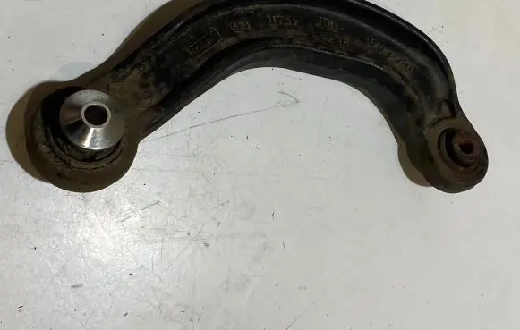 Ford Mustang VI Rear control arm 5K743
