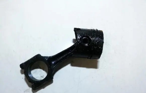 Volkswagen Jetta II Piston with connecting rod