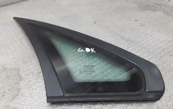 Volvo S80 Rear side window