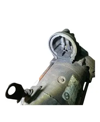 BMW 5 E60 E61 Starter motor 7788680