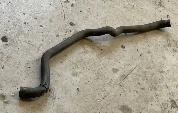 BMW X5 E70 Engine coolant pipe/hose 6955921 10305924 1843103059