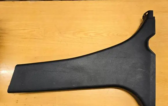 Mazda CX-7 (B) pillar trim (bottom) EG2168230 A055977 K3006