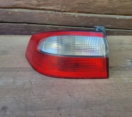 Renault Laguna II Rear/tail lights 8200002473