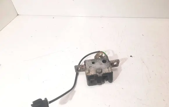 BMW 5 E34 Tailgate/trunk/boot lock/catch/latch 